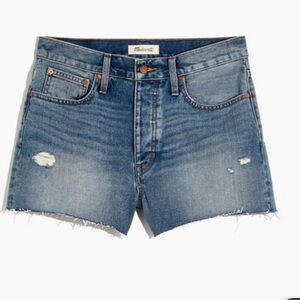 Madewell The Dadjean Short in Castlewood Wash: Distressed Edition